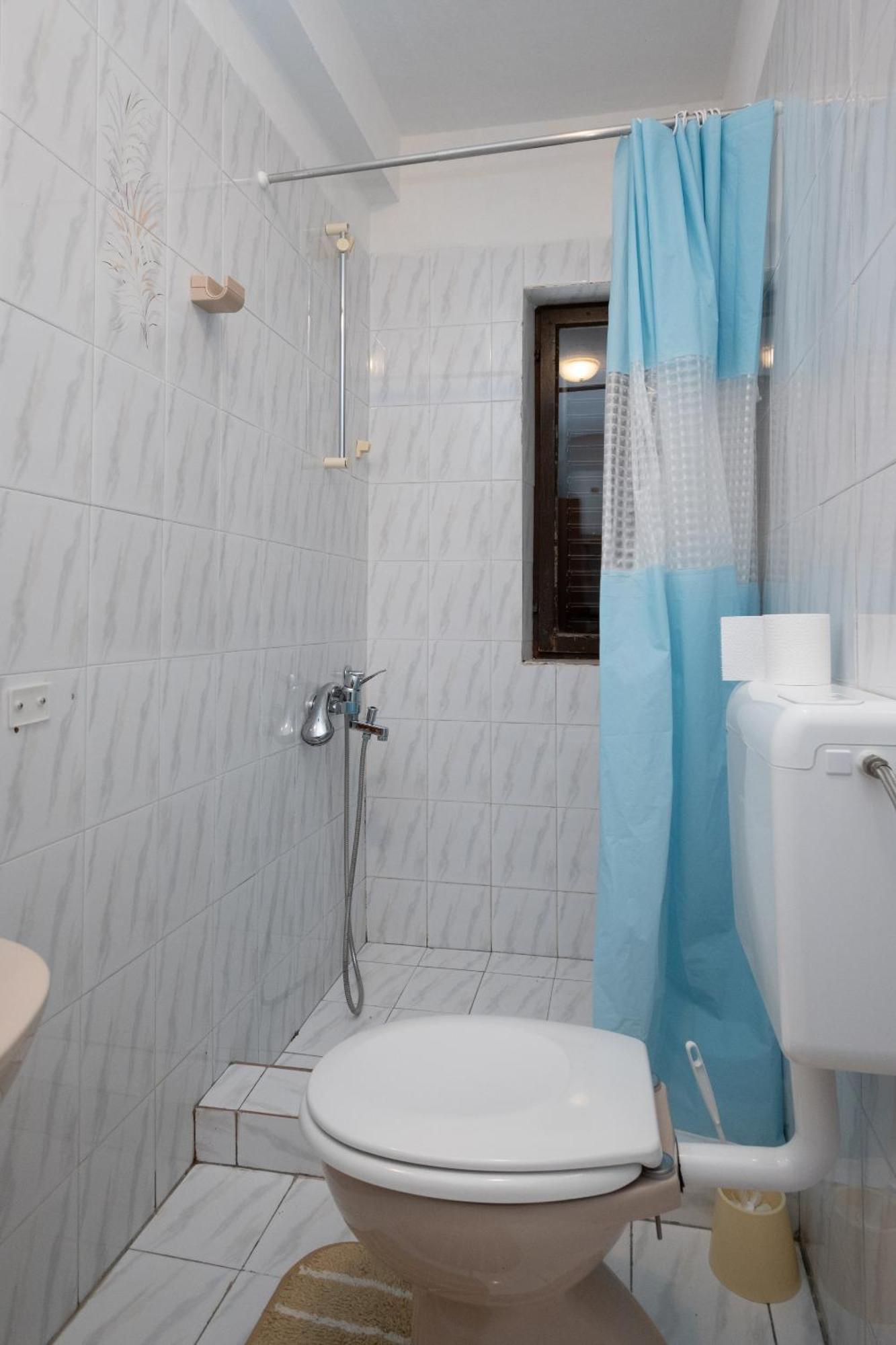 Double Room Zubovici 16063A Luaran gambar