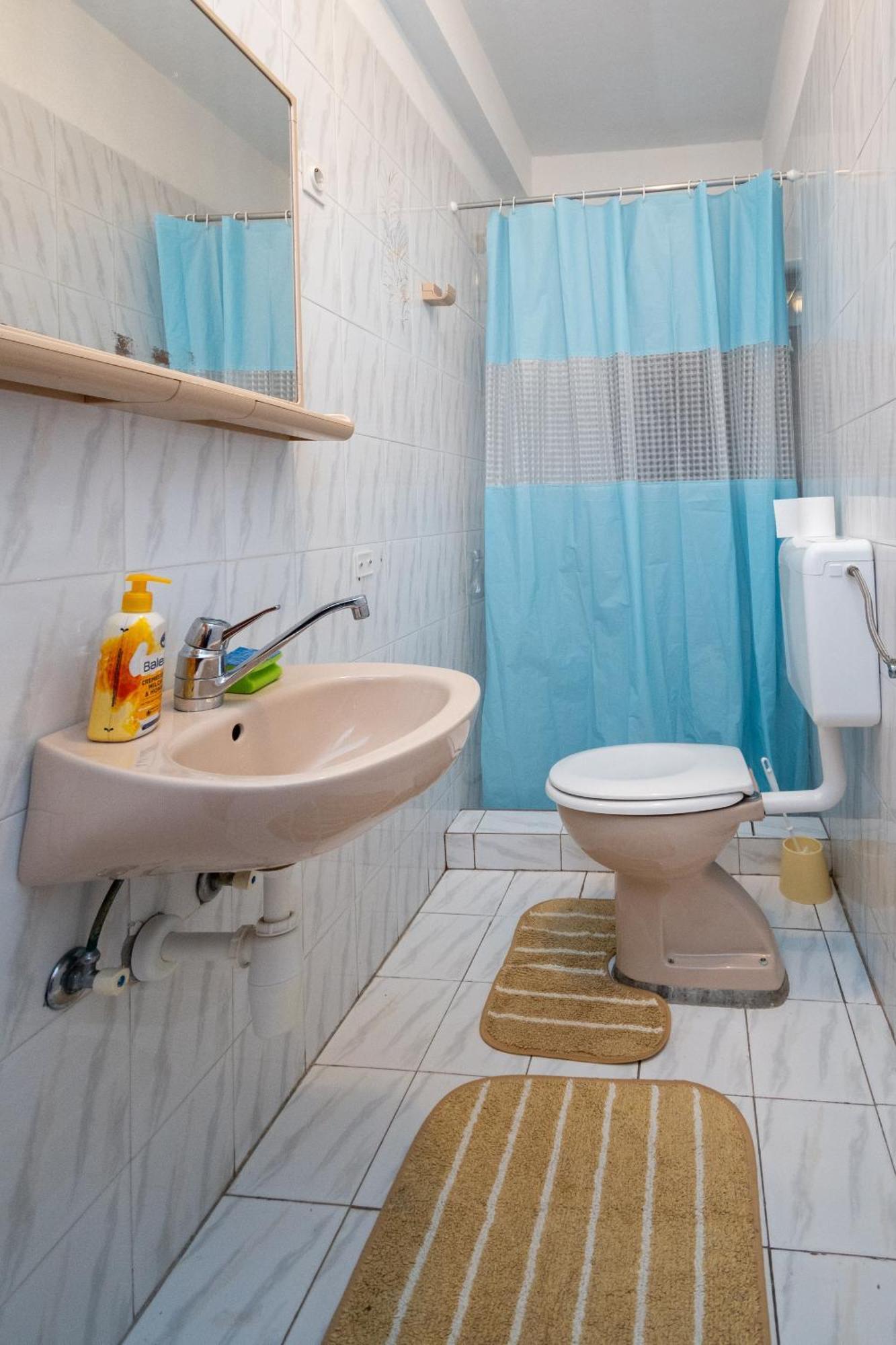 Double Room Zubovici 16063A Luaran gambar